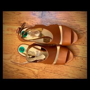 NEW NEVER WORN Marc Jacobs Shoes